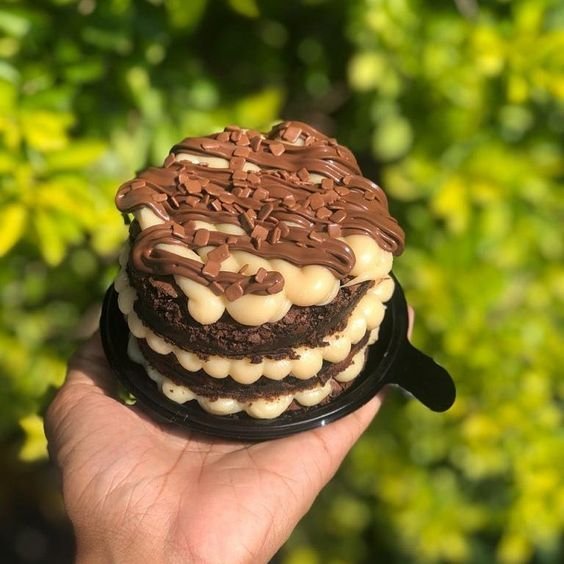 Trabalhar em casa: como vender bolos brasileiros em Portugal