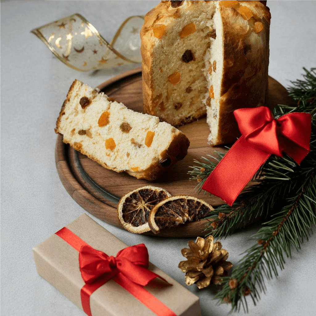 Não é apenas sobre saber fazer bolos, é sobre saber como vender esses bolos e ganhar dinheiro. Nesse curso, você aprende tudo o que precisa para lucrar.